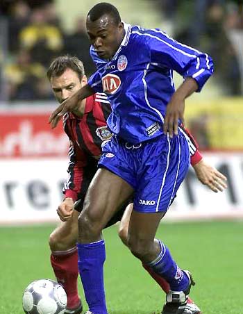 而这次沃伦 而这次沃伦